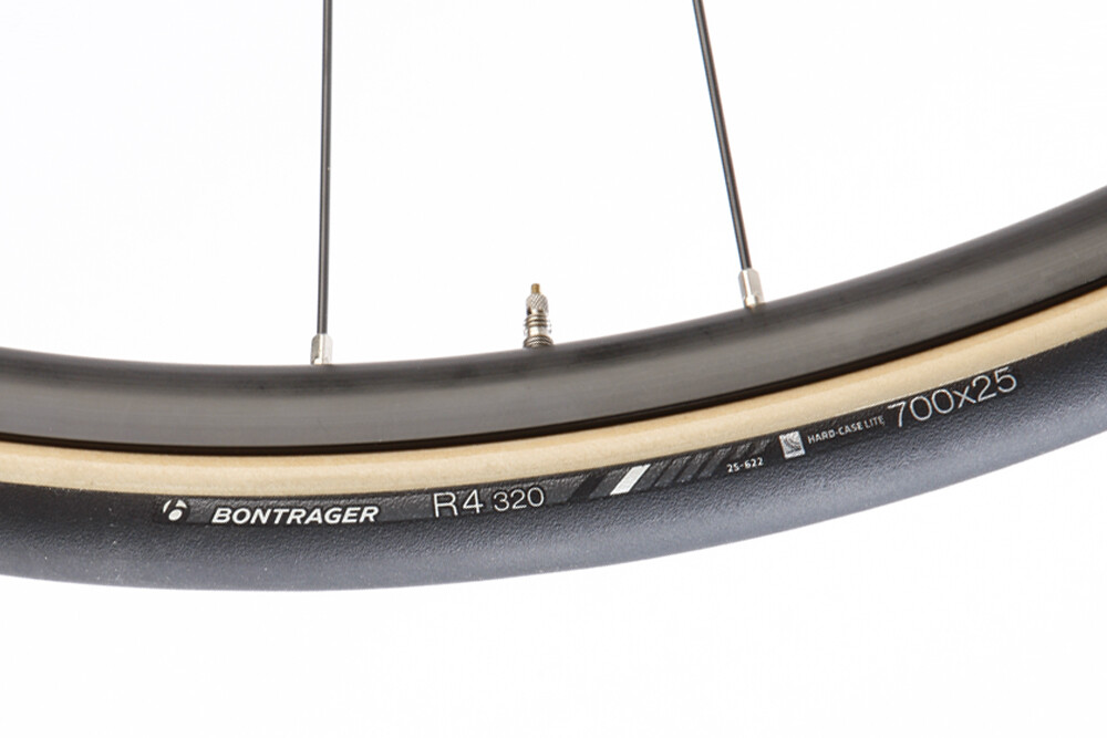 bontrager 700x25 tires