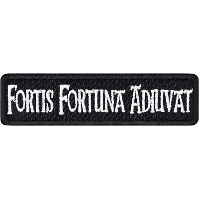 Latein Aufnäher Fortis Fortuna Adiuvat, Das Glück begünstigt die Starken 80x20mm