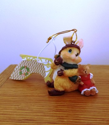 FRIENDS CREATIONS NORTHPOLE SLEIGHWORKS VINTAGE RESIN ORNAMENT BUNNY & TEDDY