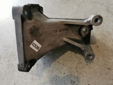 Support moteur Mercedes 611