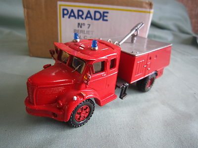 AB850 PARADE DIFFUSION MONACO CAMION POMPIERS BERLIET GLC8 N°7 1/50