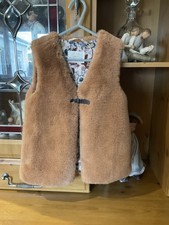 Zara Girls Faux Fur Body Warmer Aged 5-6 Years Excellent Condition