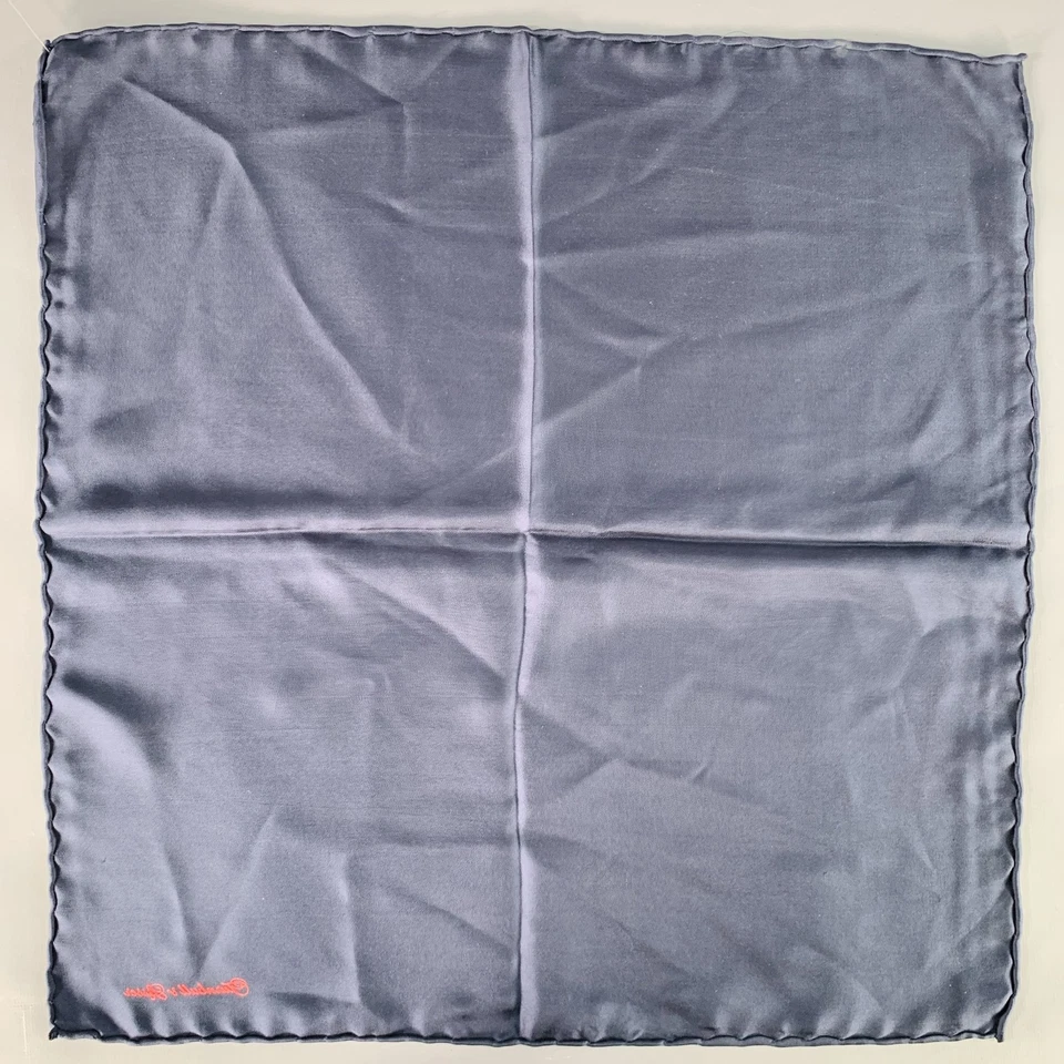 Cuadrado de bolsillo de seda TURNBULL & ASSER rojo marino Foto 3 de 3