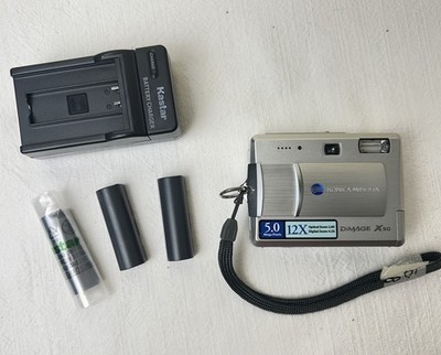 Konica Minolta Dimage X50 5.0MP 2'' LCD Built-in Flash Compact Digital Camera