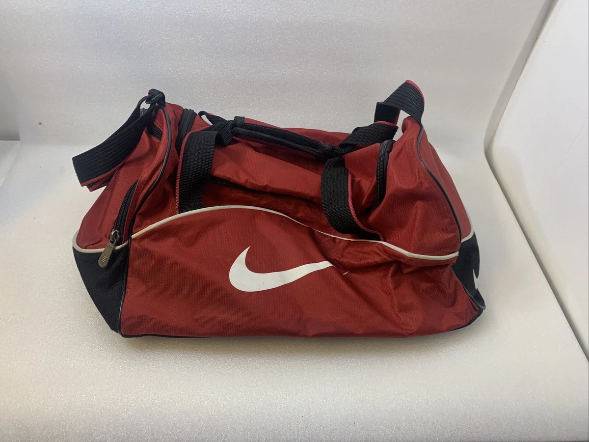 Sports bag best sale nike