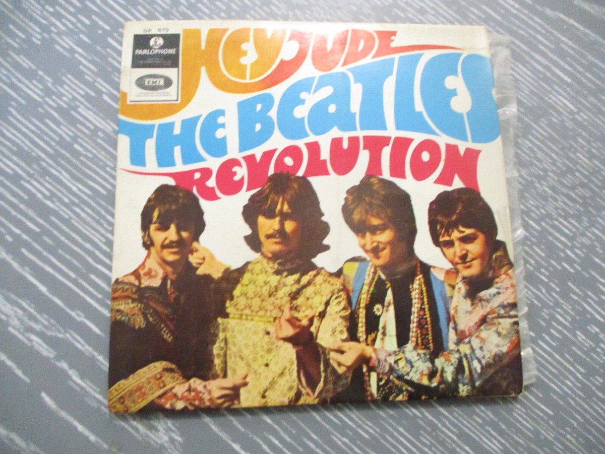 The Beatles: Hey Jude, Revolution, a 7