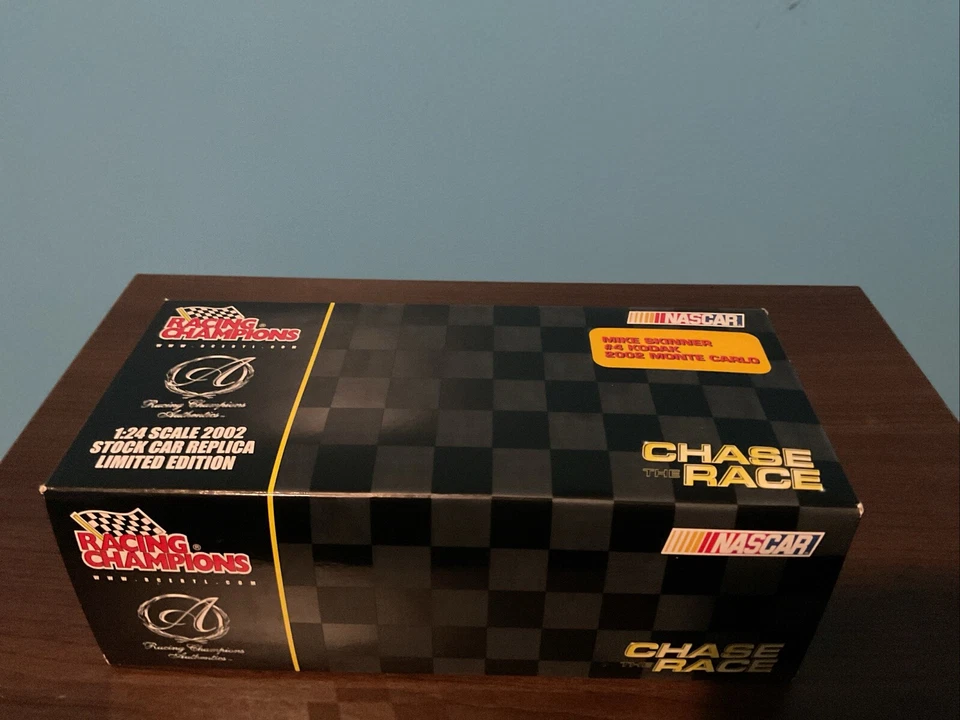 Chevy Lumina Monte Carlo #4 Kodak 2002 diecast 1:24 muy raro nuevo Foto 4 de 4