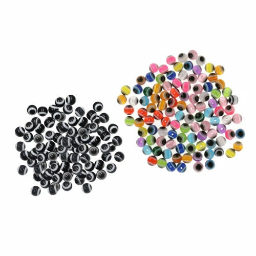 Attrezzatura e materiali neri per la pesca