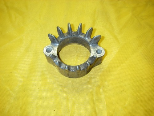 Krümmerkrone Krümmerflansch Halter Krümmer Krümmerhalter HONDA CX 500 C E