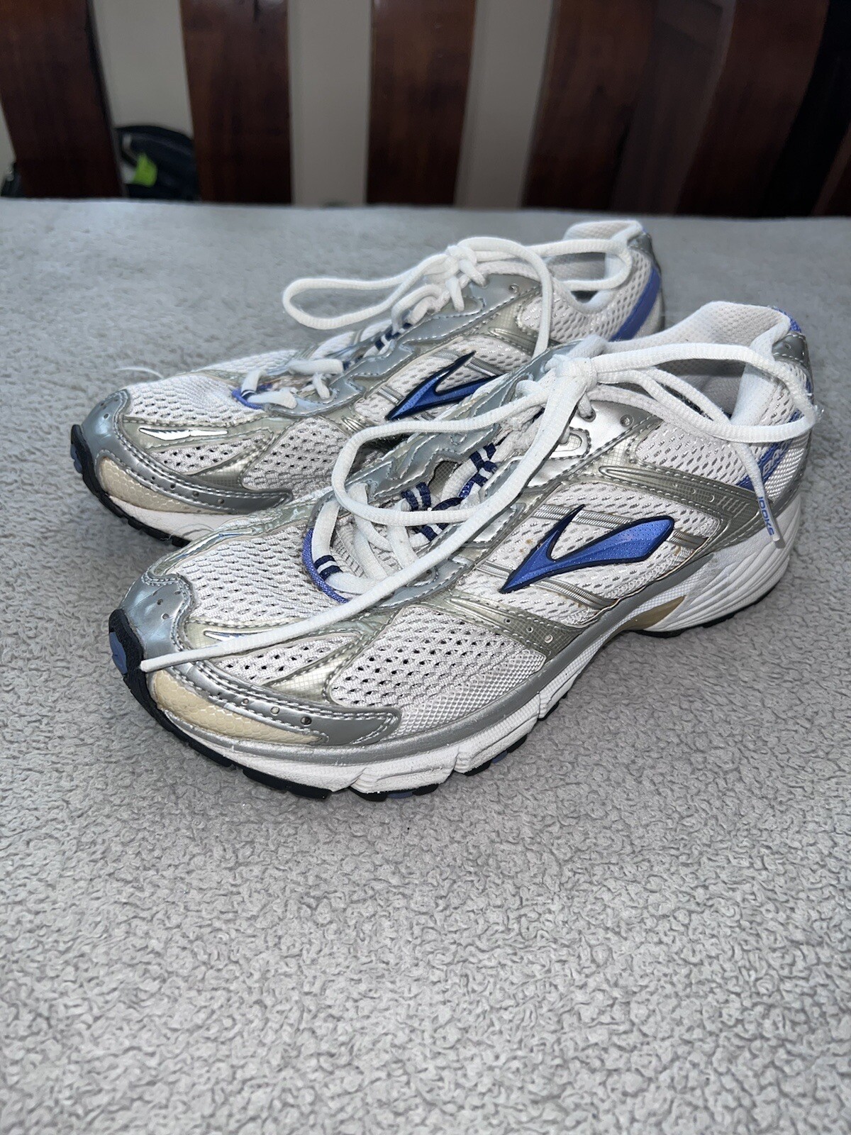 BROOKS DRB Accel Switch Womens Road Running Shoe Gray Blue White Size 7 thumbnail 3