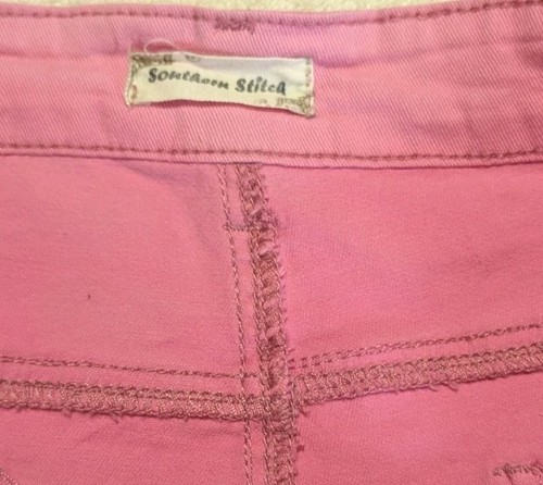 Southern Stitch Damen rosa Baumwolle Denim roher Saum abgenutzt abgeschnitten Shorts Gr. XL - Bild 5 von 9