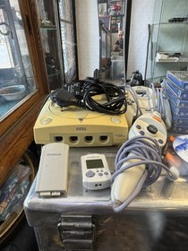 Sega Dreamcast 8 Game Bundle controller fishing rod crazy taxi ready to rumble