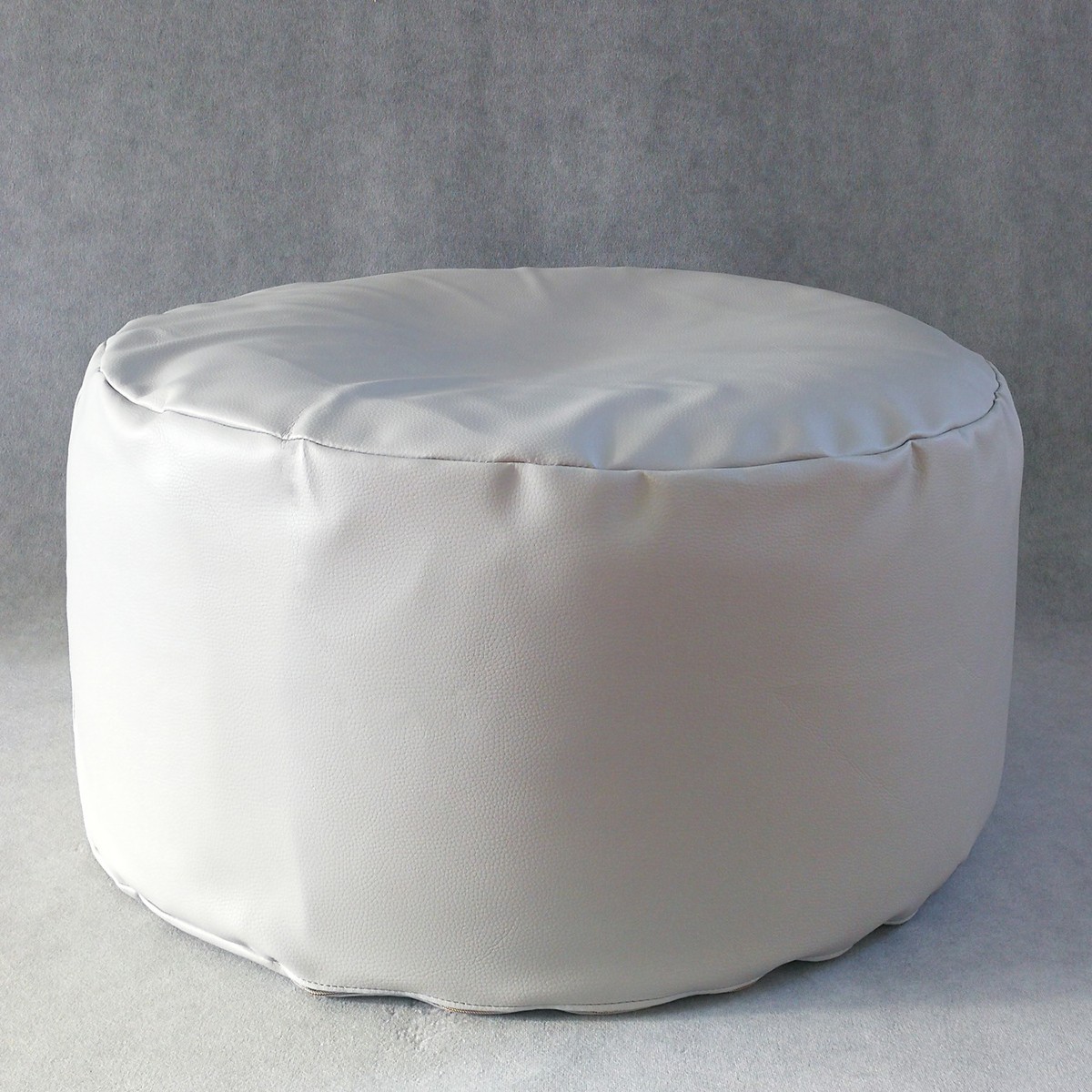 Pouf Tondo In Eco-Pelle Bianco - 42x42cm - Made In Italy - Con Struttura Legno E Imbottitura Gommapiuma - Foto 4