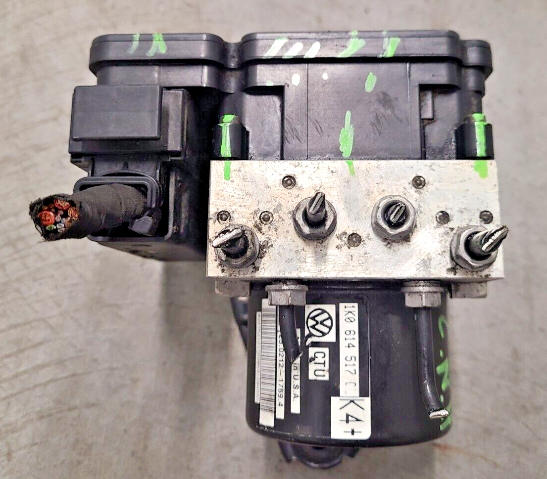 2011 2014 Volkswagen Jetta Golf ABS Pump Anti Lock Brake Actuator