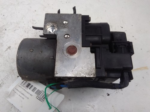ABS PUMPE Nissan Almera tino (V10M) MPV 2.2 Di 16V (YD22) 2002 D76604U102