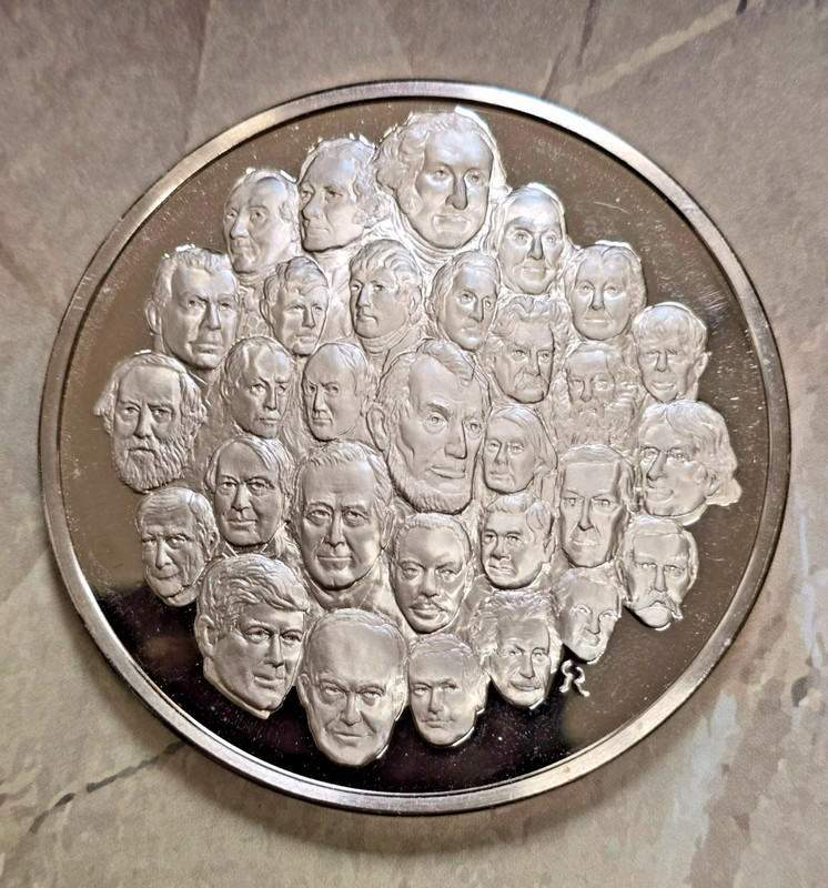 American Presidents 1976 Bicentennial We The People 2 1/2" Bronze Medal 