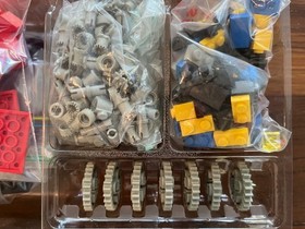 LEGO TECHNIC: Tractor (8859) | Vintage 1981 | All parts, box and instructions.