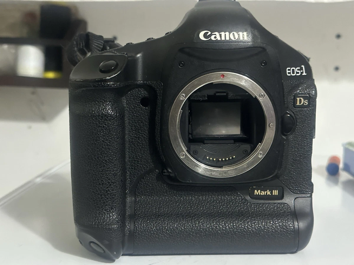Canon EOS-1Ds Mark III adatlap, vélemények