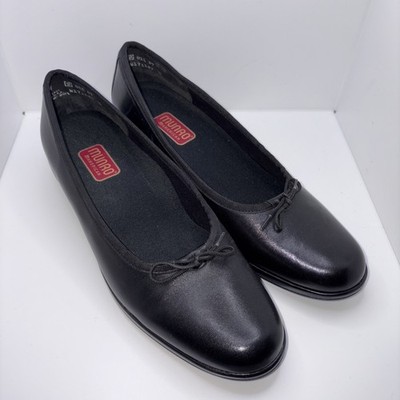 MUNRO American Women Sz 8M Black Leather Sydney  Shoes Flat Classic Neutral New