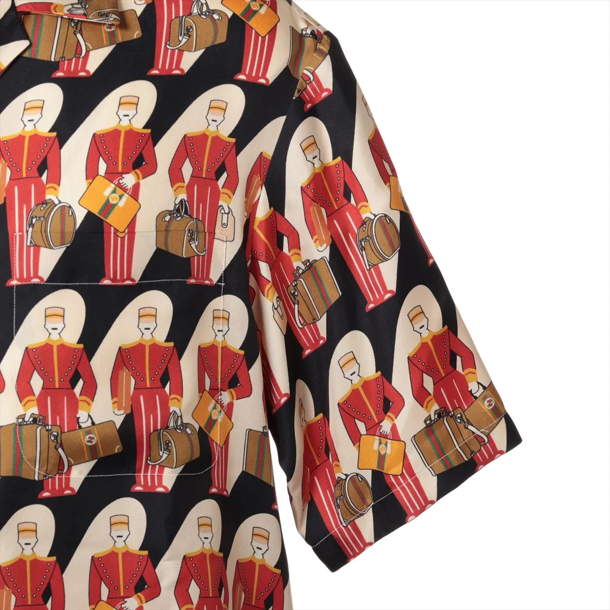 【GUCCI】シルクシャツ(23ss) 中古・古着通販】GUCCI (グッチ) ボタニカルオープンカラー
