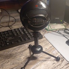 Blue Snowball USB Microphone Black Adjustable Stand Freestanding