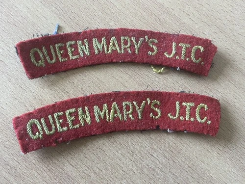 Rare WW2 Period Women's Queen Marys J.T.C Junior Training Corps Shoulder Titles.