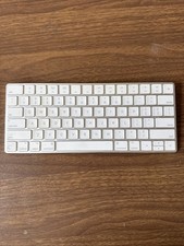 Klawiatura Apple Magic Wireless Bluetooth MLA22LL/A EMC 2815 biała A1644