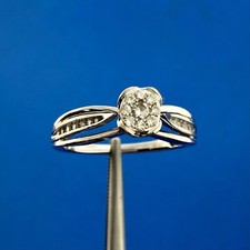 Gorgeous 10k White Gold Round Cut Diamond Loving Heart Engagement Ring Size 6.9