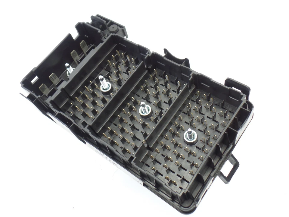 Centralina Chevrolet Epica 2.0 scatola fusibili 96647287 - Immagine 3 di 3