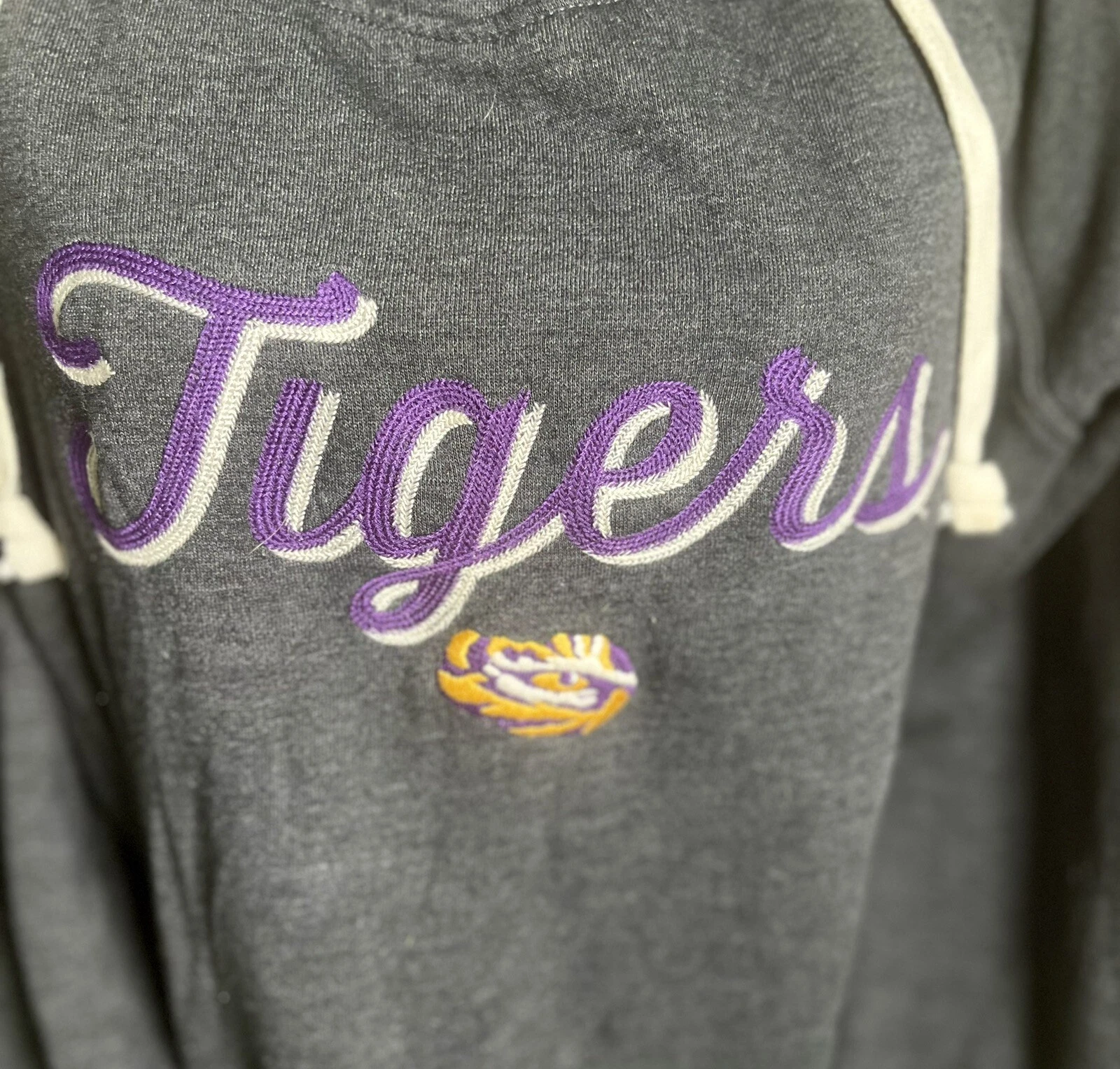 VETEMENTS Felpa con cappuccio LSU Tigers abbigliamento accattivante calcio unisex TG XL grigia Longslv LEGGI