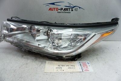 #ad #ad 2 broken tabs 2017 2019 HIGHLANDER LEFT HALOGEN HEADLIGHT OEM non led JD108294 $130.00