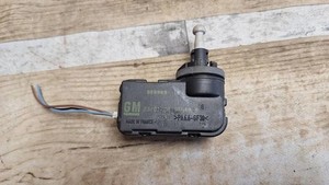 OPEL MERIVA B Motor zur Leuchtweitenregulierung 1.70 Diesel 74kw 2005 33971152