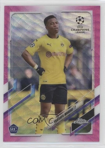 2020-21 Topps Chrome UCL Pink Wave Refractor Youssoufa Moukoko #55 Rookie RC