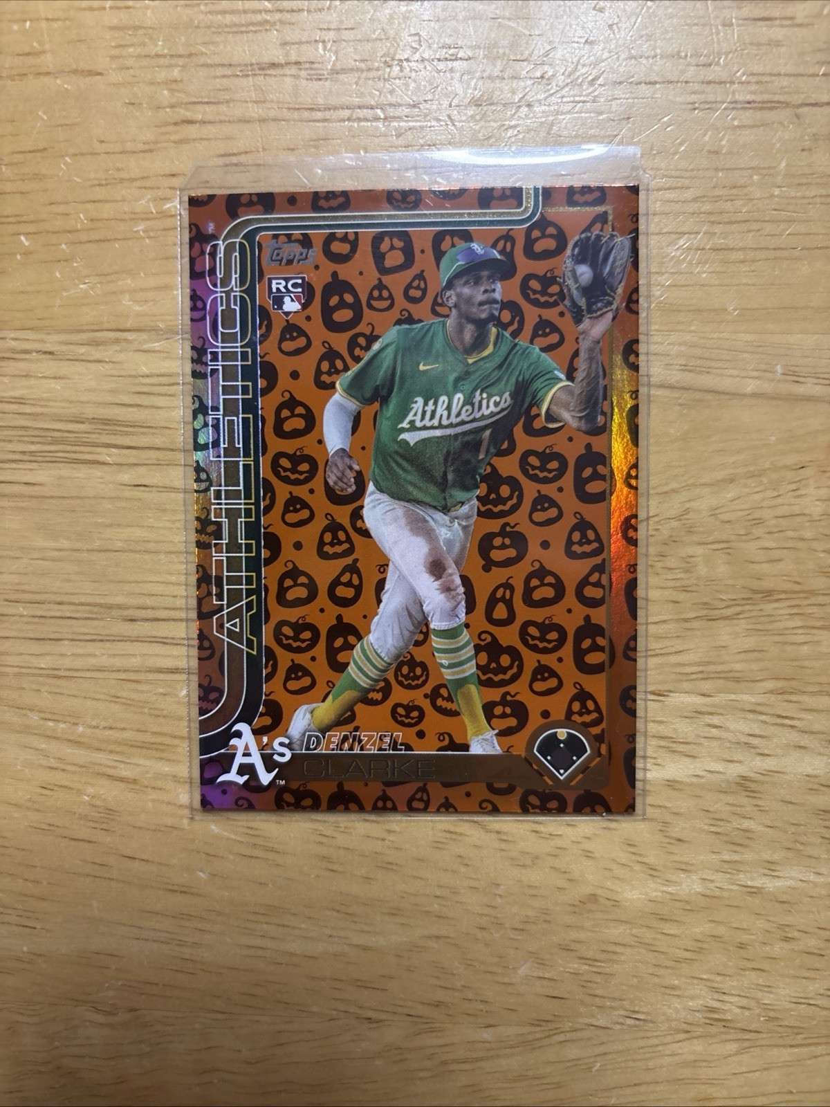 2025 Topps Update Holiday Jack O'Lantern Foil Denzel Clarke US14 RC SP