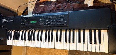 Roland XP-10 Keyboard Synthesizer Vintage Synth 61 Keys new LCD