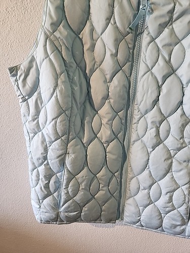 DEVON & JONES WOMEN'S VEST. SIZE: L BABY BLUE QUILTED - Picture 3 of 7
