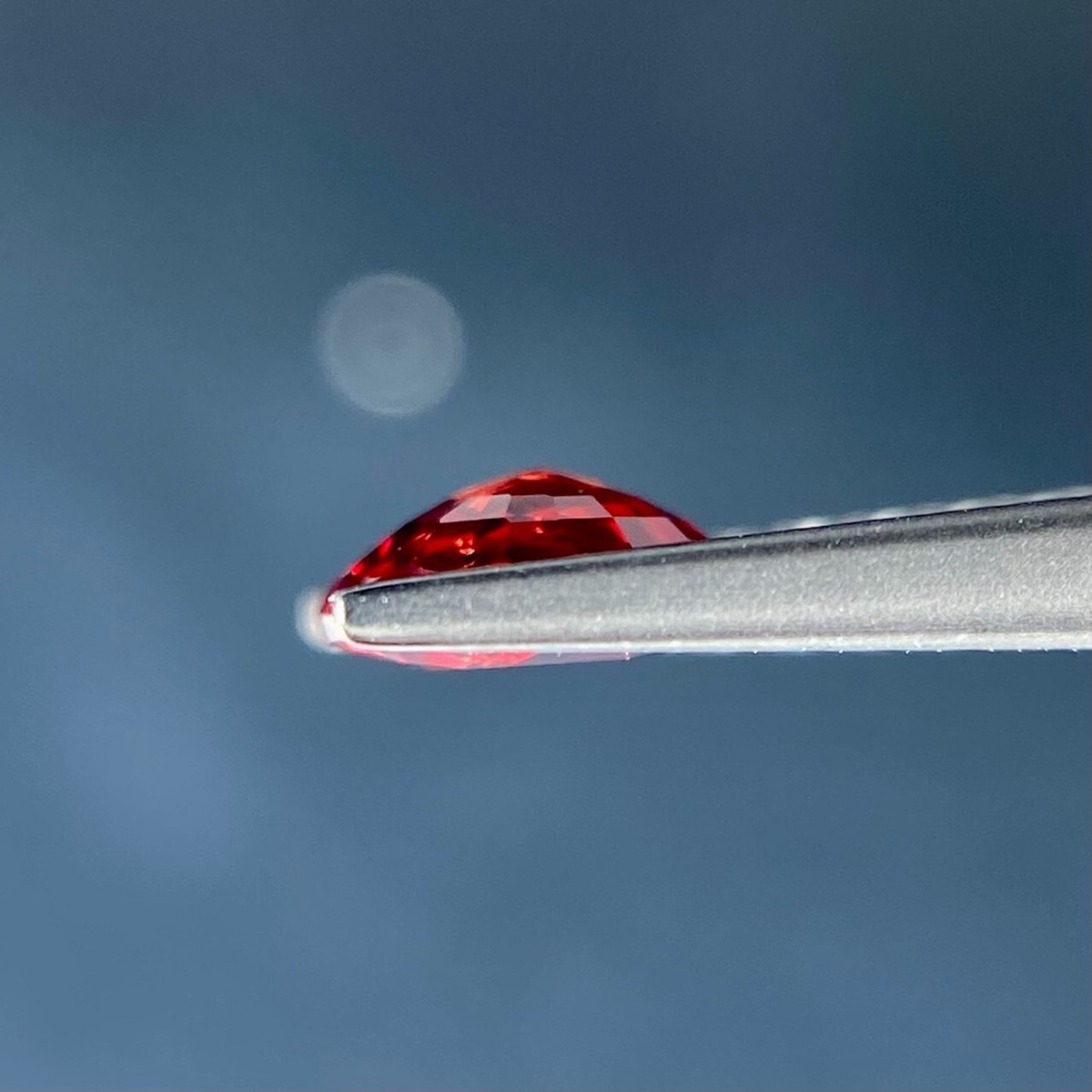 Saphir orange-rouge (rond calibré) 0.47ct