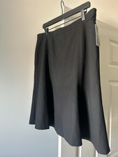 NWT RALPH LAUREN Black Skirt. Sz 14. Full lined. Price tag 115.