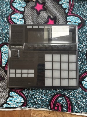 Maschine MK3 Native Instruments mit Decksaver