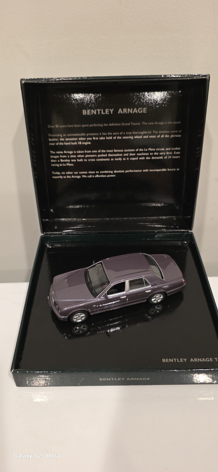 Minichamps Bentley Arnage T 2004 1:43 BL384