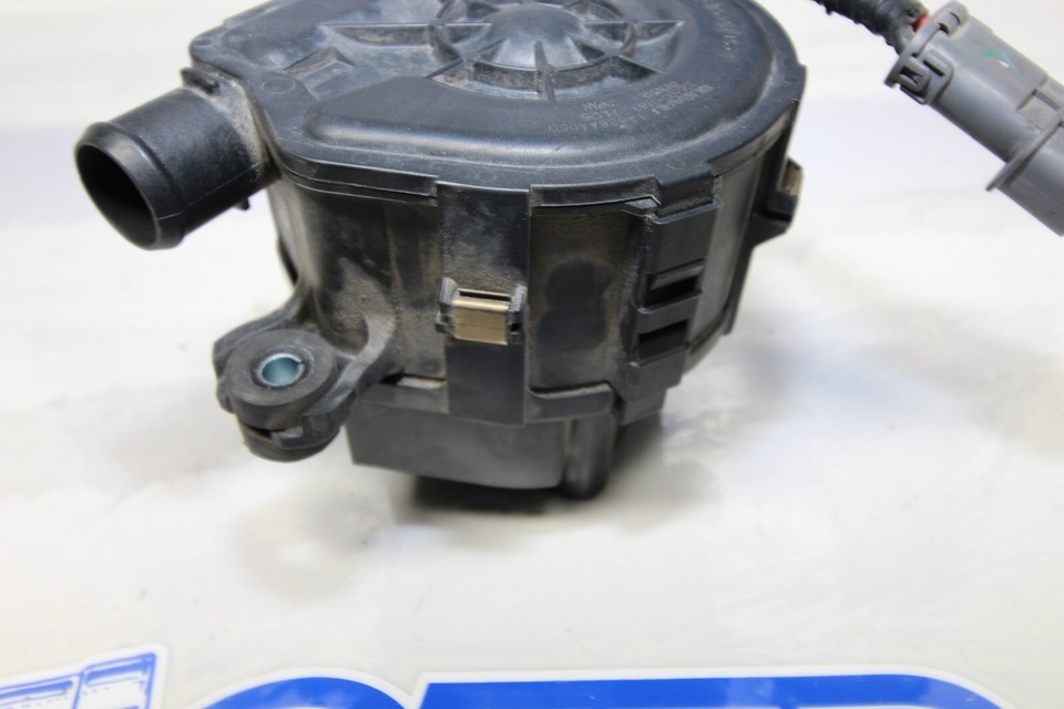 0821 SUBARU WRX STI OEM SECONDARY AIR PUMP ASSEMBLY GENUINE FACTORY