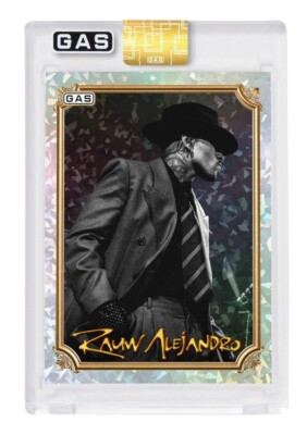 Rauw Alejandro x GAS Cracked Ice Foil Trading Card Limited Cosa Nuestra Tour NEW