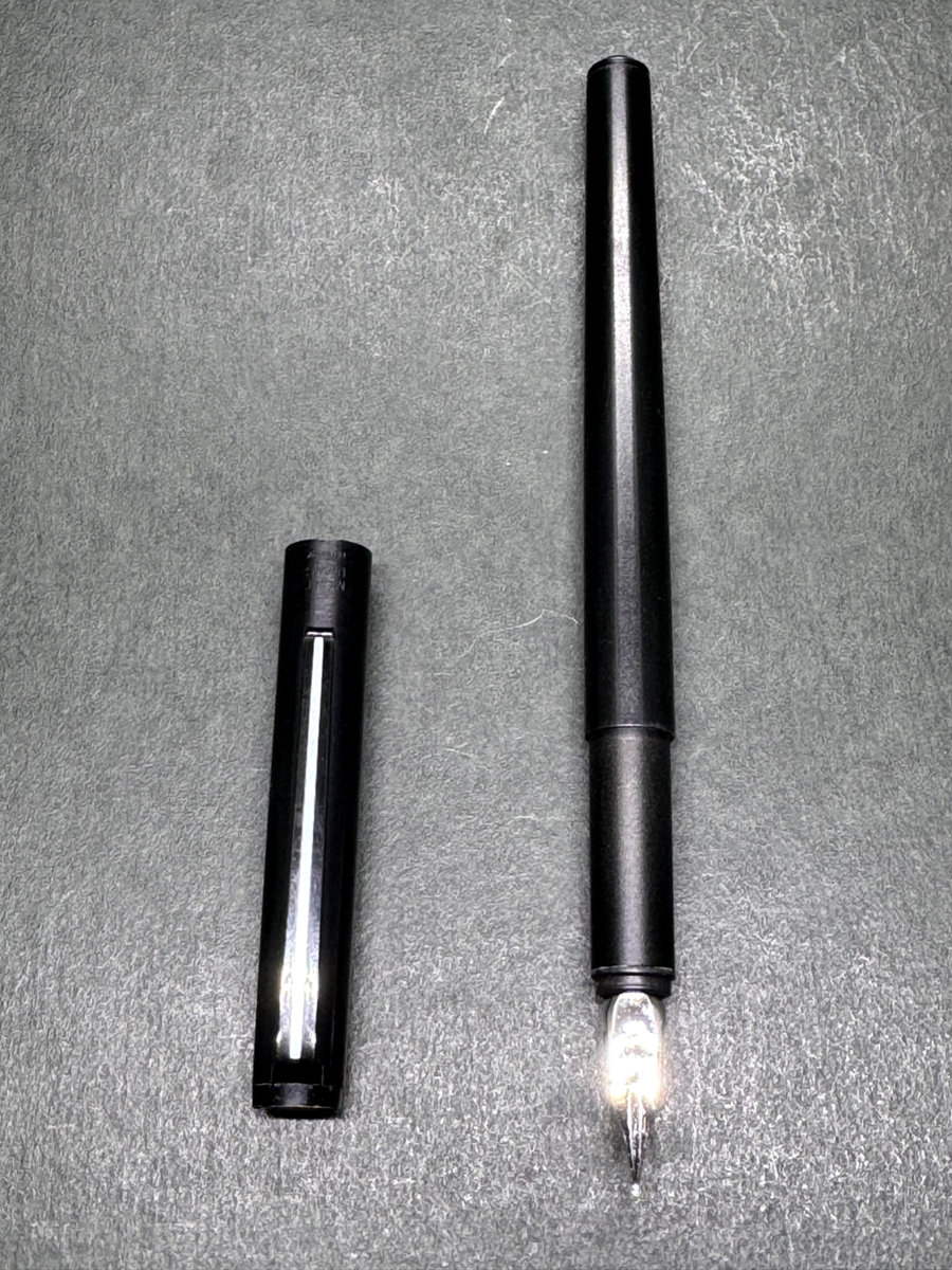 MONTBLANC NOBLESSE VIP No.1124 All-Black Vintage Fountain Pen 14K