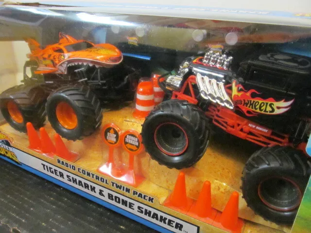 Hot Wheels 2022 - Monster Trucks 2 Pack - Bone Shaker Monster - Dark R – KMJ Diecast II