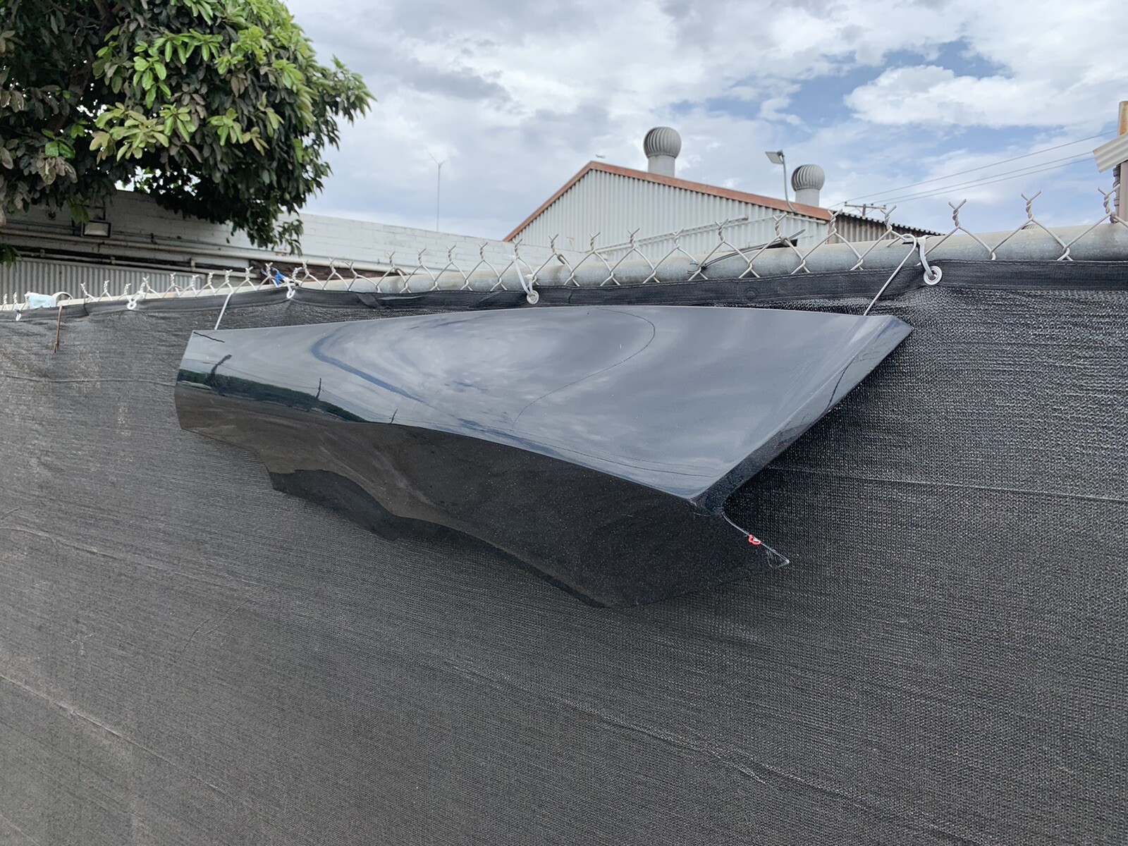 DRIVER SIDE QUARTER PANEL AUDI R8 CONVERTIBLE GEN 1 427 809 605