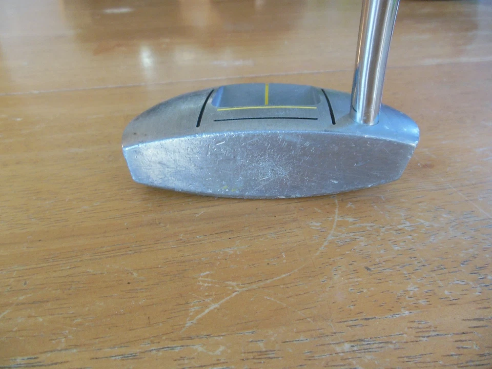 Slotline StingRay Putter with Cover 36" - Image 2 of 4