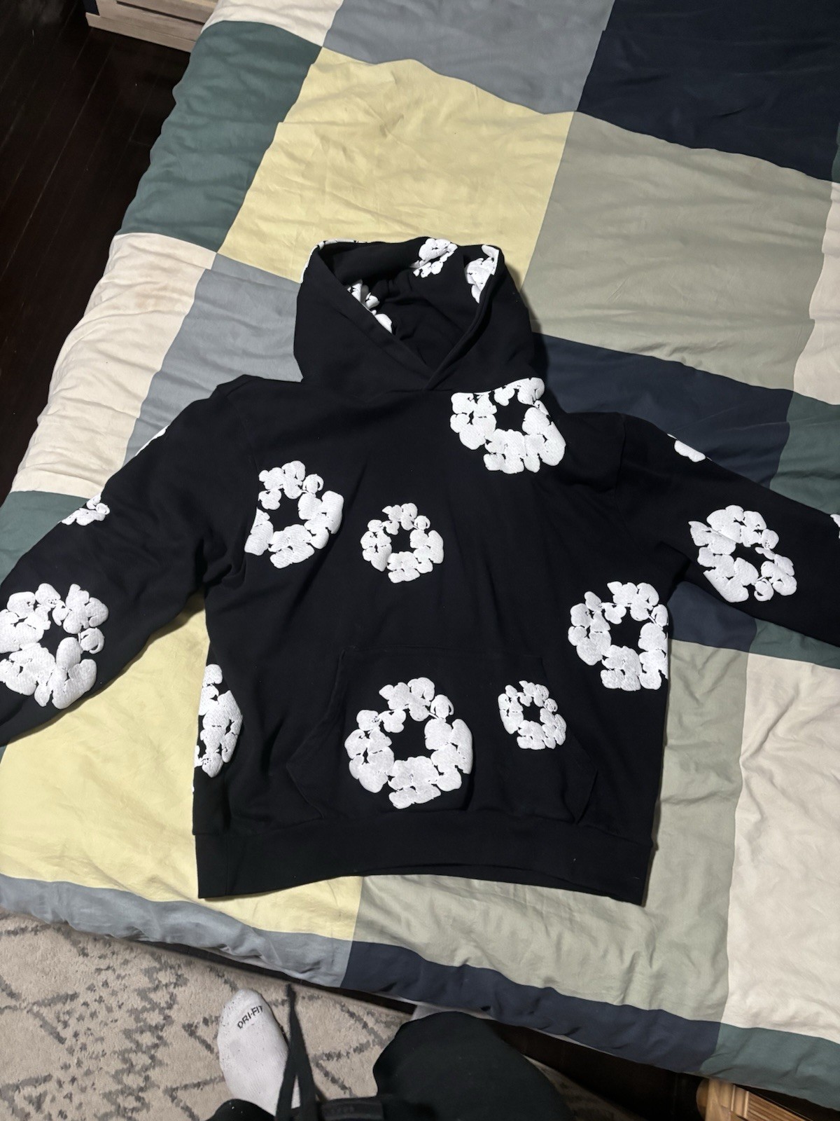 Black Denim Tears Men's Hoodie Size Large Lightly Used 100% Authentic w/ StockX
