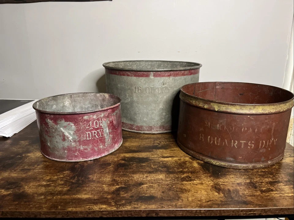Set of 3 Antique Primitive Metal Dry Grain Measures Original General Store ! - Image 2 of 4