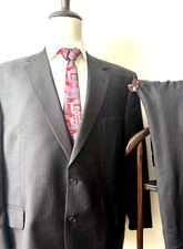 Jos A. Bank Signature Suit Men's 46S Short - 40W x 28L Dark Brown Wool Herringbo