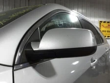 Used Left Door Mirror fits: 2010 Chevrolet Equinox Power paint to match opt DL8